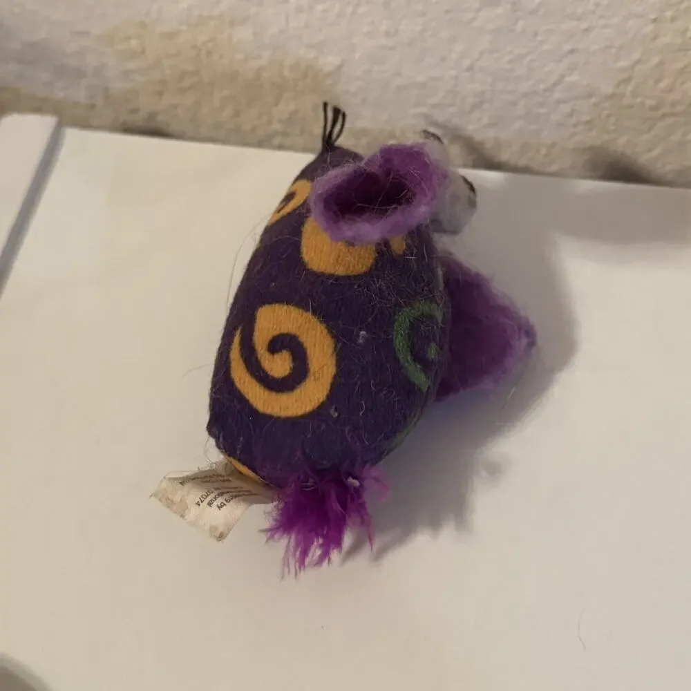 Multipet International Cat Toy Mouse with Feather Purple Swirls 2019
